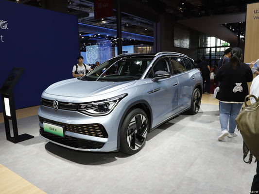 SUV Volkswagen ID. 6 X 2023 Versão 4WD potente A experiência máxima de SUV elétrico