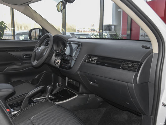 2021 Outlander Fwd SUV Tipo de energia a gasolina e motor L4 de 2,0L 166 cavalos