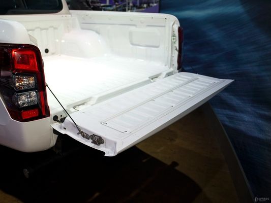 2023 L200 2.3t Diesel Pickup Truck Direção esquerda 5225*1815*1780 para os requisitos do cliente