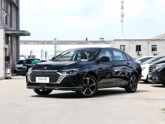 Aeolus Yixuan Max 1.5L Versão de luxo 2024 Assentos de carro a gasolina 5 Serviço pós-venda