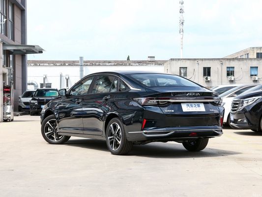 Aeolus Yixuan Max 1.5L Versão de luxo 2024 Assentos de carro a gasolina 5 Serviço pós-venda