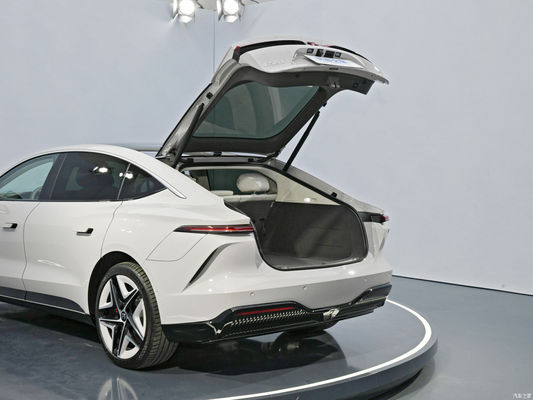 Veículo Elétrico EV Hatchback Rising Auto F7 2023 Long-Rang PRO Carro com e 5 assentos
