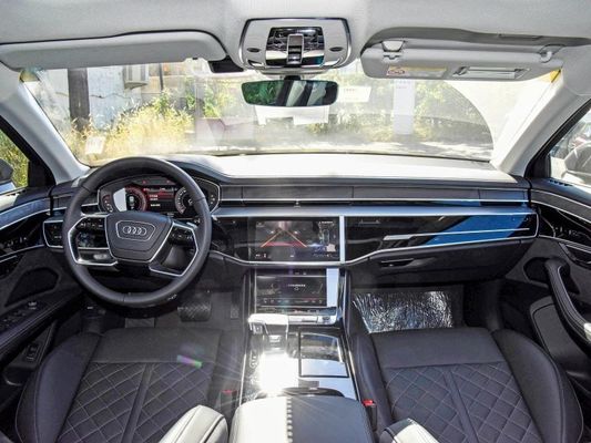 Carro a gasolina com caixa de velocidades automática Audi A8 2023 A8l 50tfsi Quattro Selected Version