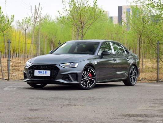 Audi A4l 2023 45tfsi Quattro Selected Dynamic Version Sedan com transmissão automática
