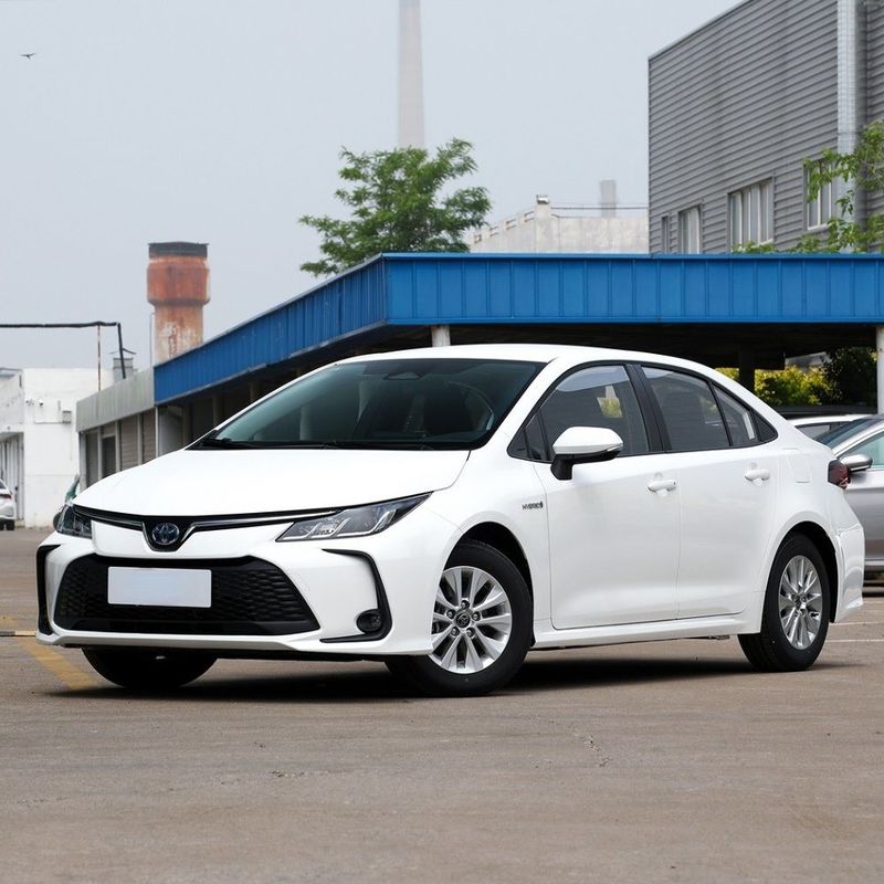 Toyota Corolla 2023 1.8L Dual Engine Pioneer Version Carro híbrido com direção esquerda