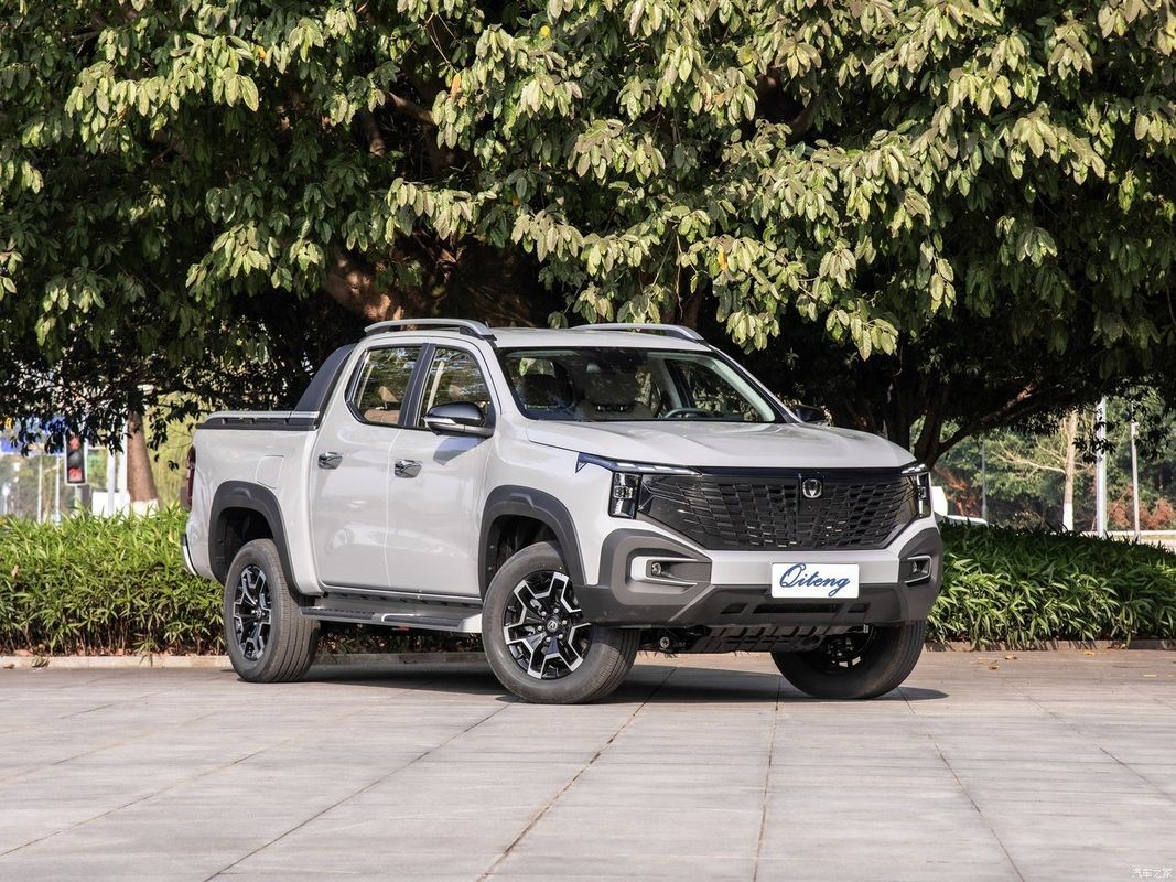 Pickup Style 2024 Changan Hunter Warrior/Knight Dual Motor 4WD Padrão/Extra Long Box SUV híbrido