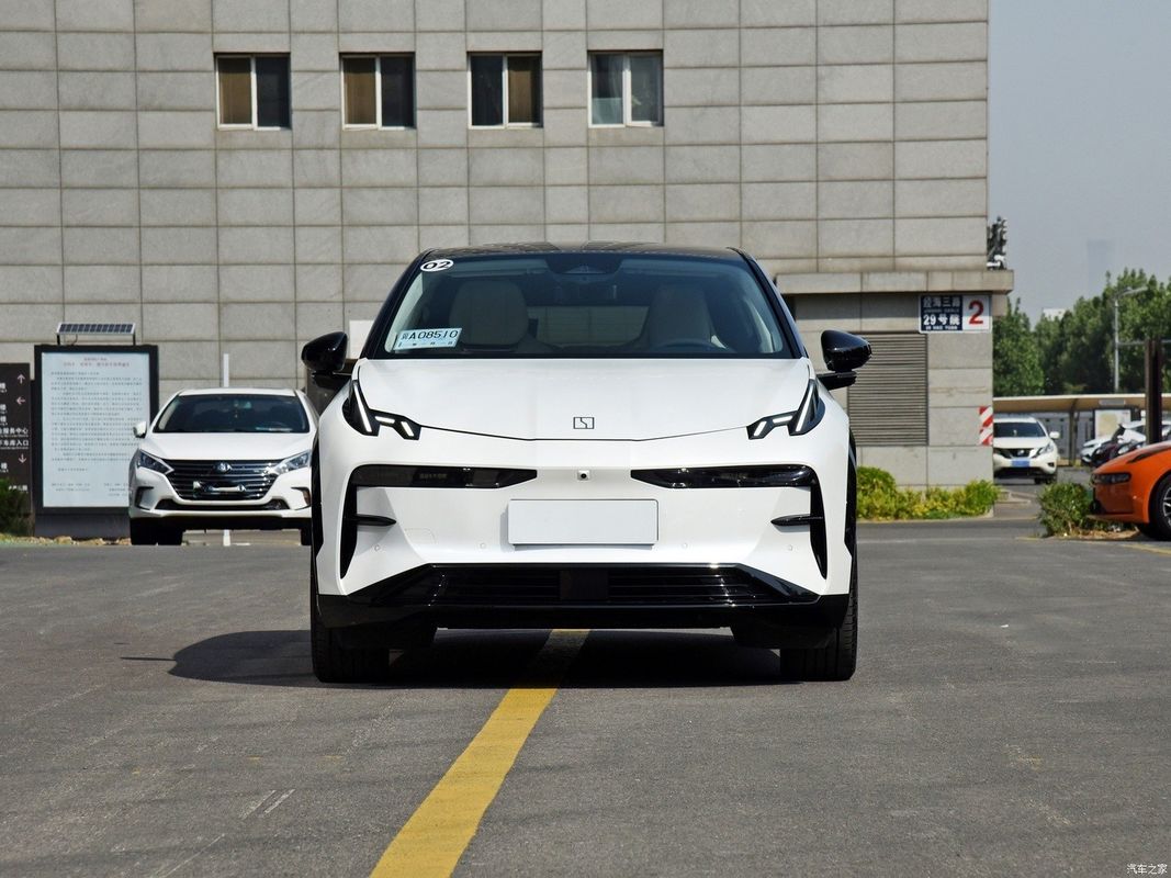 2024 Zeekr X You Edition 4WD 4 lugares SUV Carro energético com sistema de travagem eletromagnético