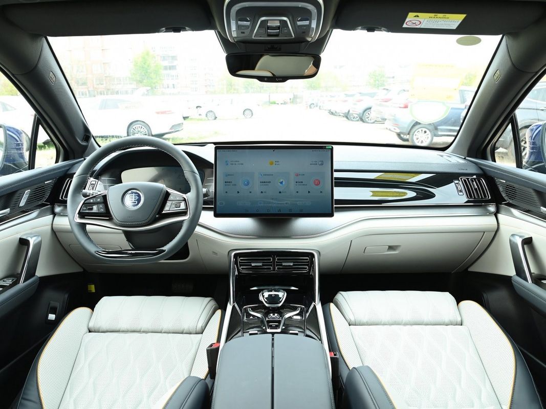 EEC Certificado 2022 BYD Tang EV 635km 4WD Flagship Edition Veículo elétrico de 6 lugares