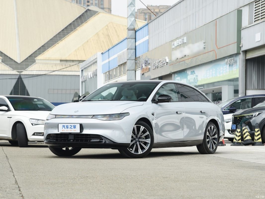 Veículo elétrico EV Leap C01 2023 717 Zhixiang Pure Electric SUV Velocidade máxima Km/H 180