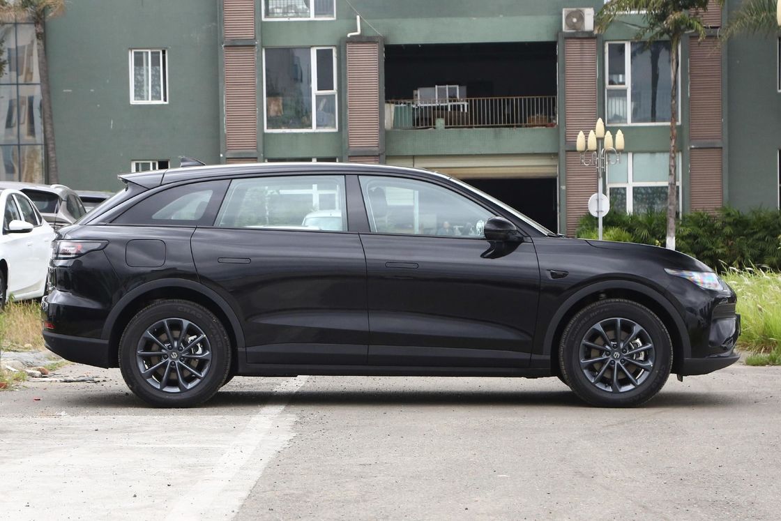 Sedan elétrico Leapmotor C11 2023 Modelo Extended Range 285 Comfort Edição Estrutura