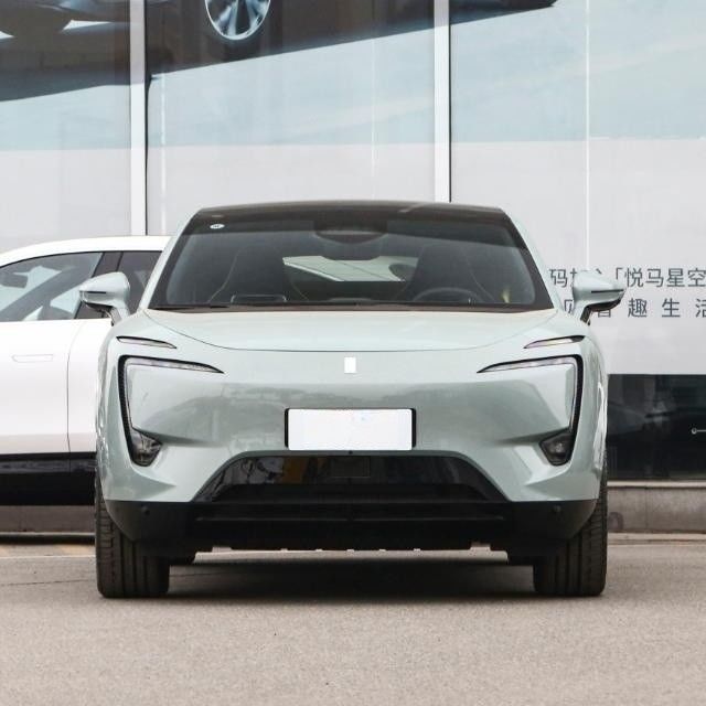 2022 Avatr 11 Long-Life Dual Motor Car Curb Peso 2280kg Resistência 555km Quatro lugares