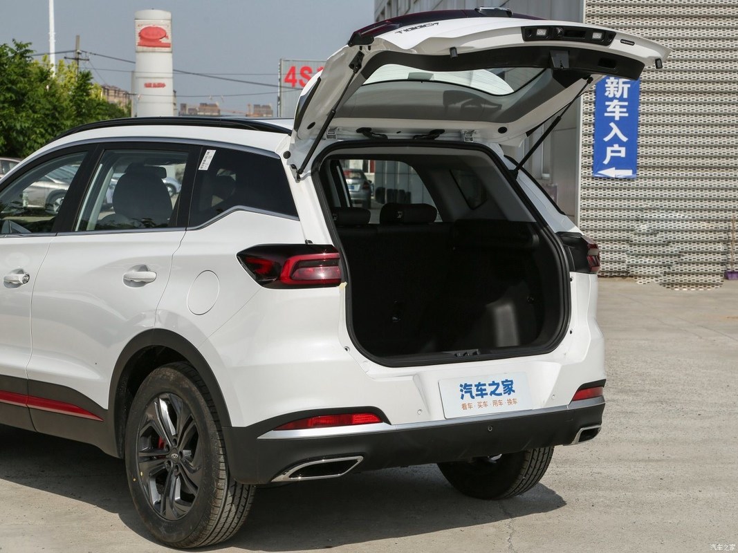 SUV Chery Tiggo7 Superpower 1.5t CVT Superpower Warrior Carro a gasolina com personalização