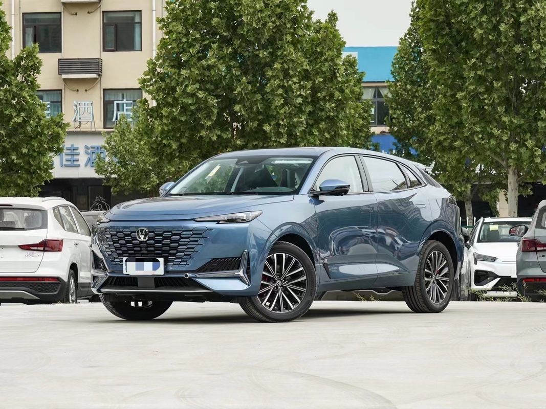 1930 Kg Changan Uni-K 2.0t 4WD Configuração máxima Top SUV Automóvel a gasolina personalizado