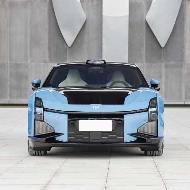 494kw Suspensão traseira Formulário Five Link Suspensão independente 2023 Hiphi Z 4seaters SUV de carro elétrico