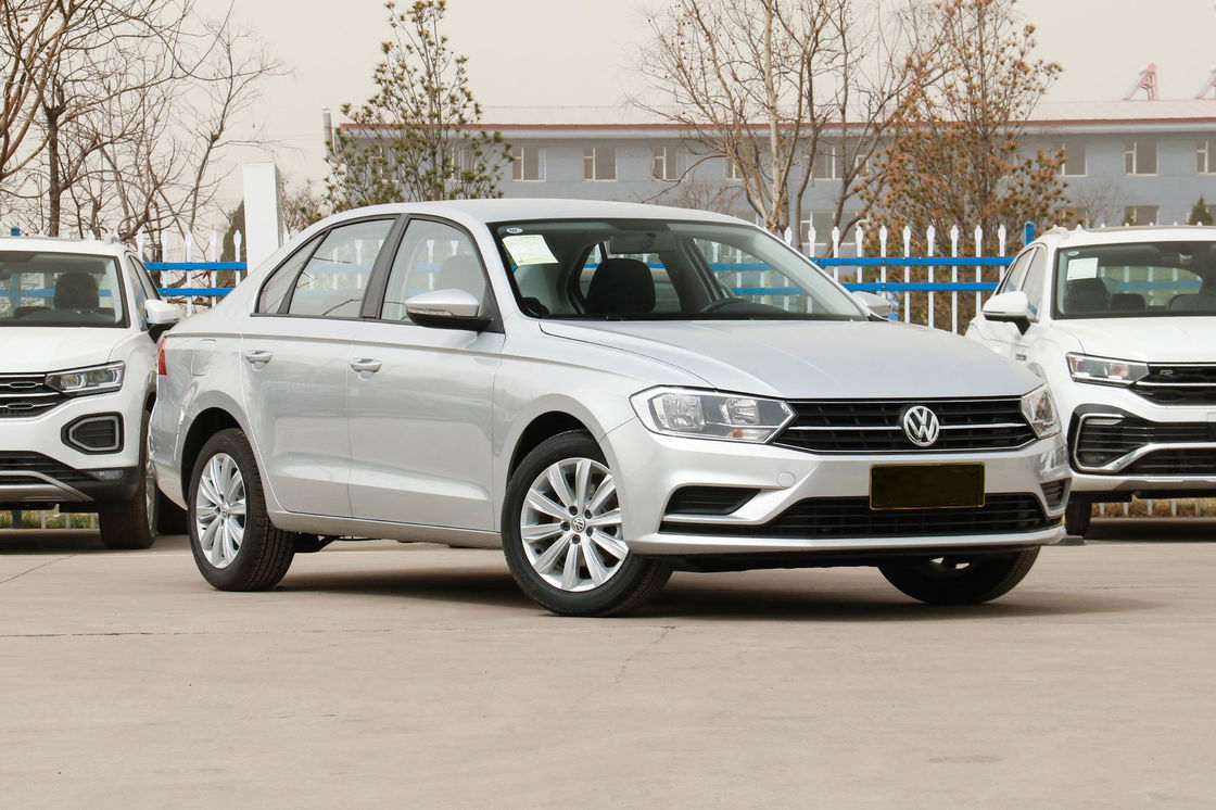 2019 VW Bora Legend Auto Fashion Carros a gasolina 4562x1793x1468 com tipo de energia gasolina