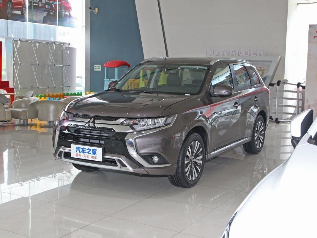 2021 Outlander Fwd SUV Drive Version Sedan com cilindrada 1600-2500CC e Hot Deals