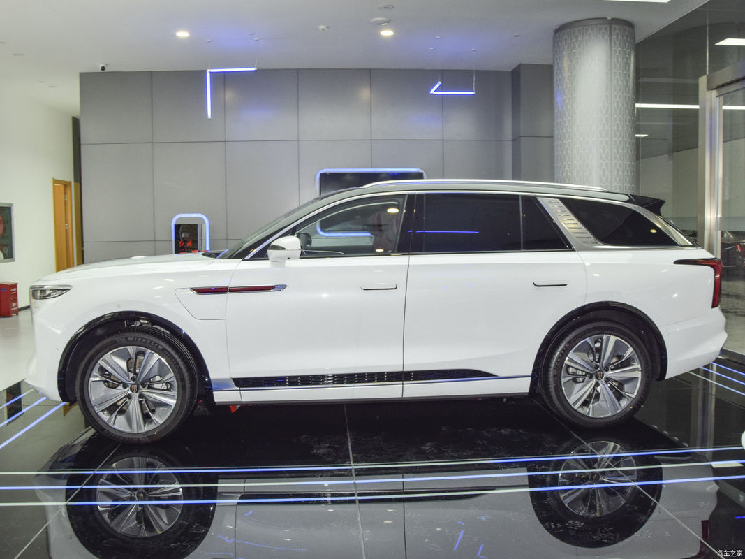 Melhor 2022 Hongqi E-HS9 6 lugares 690 km Qixiang Edição EV SUV Carros Corpo Estilo SUV P0000096