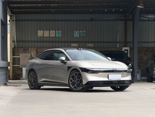 Pure Electric 2024 Car Zeekr007 Sedan 4WD 75kwh 100wkwh Bateria Velocidade máxima 210 Km/H EV